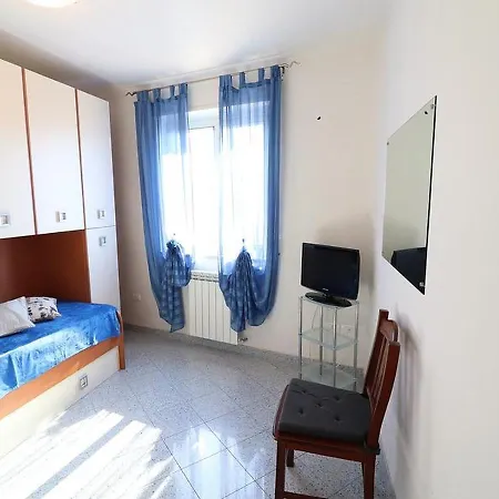 Casa Vacanze Kris A 6 Posti Vakantiehuis *